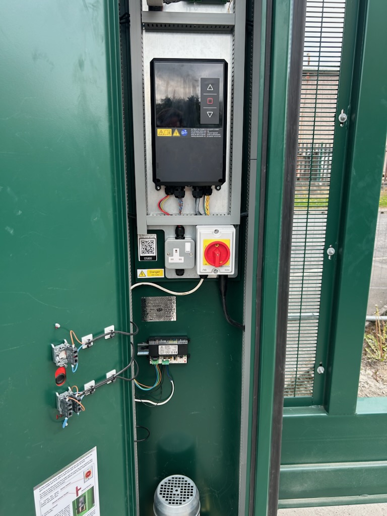D5800 sliding gate control unit